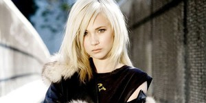 Джуно Темпл влилась в проект «Вдали от безумной толпы»