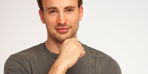 Капитан Америка дебютирует в режиссуре амурной мелодрамой Капитан Америка дебютирует в режиссуре амурной мелодрамой