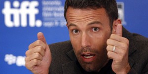 Джосс Уидон встал на защиту Бена Аффлека Джосс Уидон встал на защиту Бена Аффлека