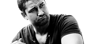 Алекс Пройас сделает Джерарда Батлера богом