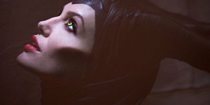 Анджелина Джоли в первом трейлере сказки «Малефисента»