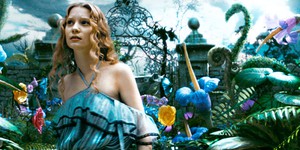 «Алиса в стране чудес 2» выйдет весной 2016 года