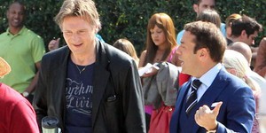 Лиам Нисон присоединился к «Красавцам»