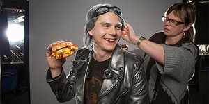 Злодей из «Людей Икс» снялся в рекламе закусочной