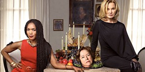 Объявлены новые подробности четвертого сезона «Американской истории ужасов» Объявлены новые подробности четвертого сезона «Американской истории ужасов»