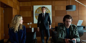 Рецензия: «Самый опасный человек» - шпионский триллер с чувством Рецензия: «Самый опасный человек» - шпионский триллер с чувством