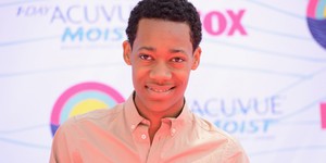 Звезда «Все ненавидят Криса» появится в «Ходячих мертвецах»