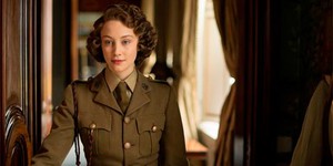 Трейлер «Лондонских каникул»: британская королева уходит во все тяжкие