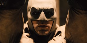 Супермен сорвал маску Бэтмена в новом тизере Супермен сорвал маску Бэтмена в новом тизере