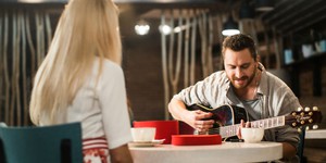 Вокалист рок-группы «С.К.А.Й.» снялся в украинском фильме