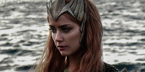 В Сети появился первый кадр с Эмбер Херд из «Лиги справедливости» В Сети появился первый кадр с Эмбер Херд из «Лиги справедливости»