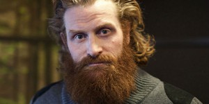 Рыжий из «Игры престолов» сыграет близнецов в новом сериале