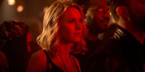 Вышел интригующий трейлер сериала «Цыганка» с Наоми Уоттс