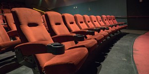 Мужчина умер вследствие несчастного случая в вип-зале кинотеатра