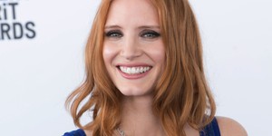 Режиссер ромкома «Любовь-болезнь» снимет комедию с Джессикой Честейн