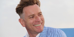 Юэн МакГрегор снимется в комедии «Корова»