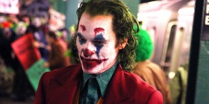 Хоакин Феникс в гриме Джокера: теперь ближе к комиксу