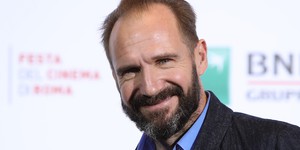 Третья часть франшизы «Kingsman» будет приквелом с участием Рэйфа Файнса Третья часть франшизы «Kingsman» будет приквелом с участием Рэйфа Файнса