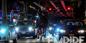 Киану Ривз верхом на коне: эксклюзивный кадр из «Джона Уика 3» Киану Ривз верхом на коне: эксклюзивный кадр из «Джона Уика 3»