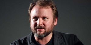 Райан Джонсон рассказал о новой трилогии по «Звездным войнам» Райан Джонсон рассказал о новой трилогии по «Звездным войнам»