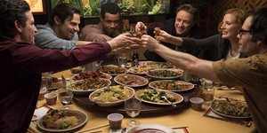 «Оно 2» держит лидерство в американском прокате