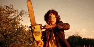 Режиссер триллера «Не дыши» снимет новую «Техасскую резню бензопилой»