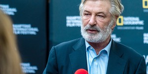 Эксперт по оружию на съемках с Алеком Болдуином была неопытной