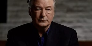 Алек Болдуин считает себя невиновным в смерти кинооператора Галины Хатчинс