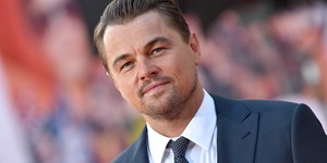 Леонардо ДиКаприо спас двух собак, провалившихся под лед