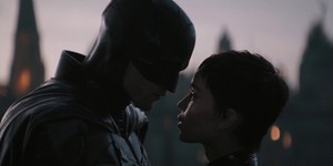 Бэтмен Паттинсона не будет супергероем Бэтмен Паттинсона не будет супергероем