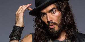 Голівудський актор та зірка YouTube Рассел Бренд опинився під прицілом обвинувачень в сексуальних домаганнях