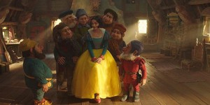 Disney розкриває перший погляд на Рейчел Зеглер у ролі Білосніжки, під час затримки виходу фільму