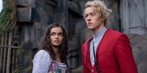 Епічне перше враження від "Балади про Співочих Пташок та Змій" - новий крок у світі "Голодних ігор"