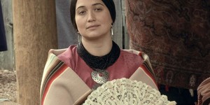 Лілі Гледстон готується до зйомок у науково-фантастичному фільмі "Поліція пам'яті", який виробляє Мартін Скорсезе