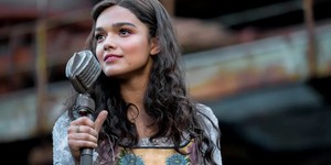 Зірка "Голодних ігор: Балада про співочих пташок і змій", Рейчел Зеглер, перемагає світові імена кіноіндустрії на People's Choice Awards