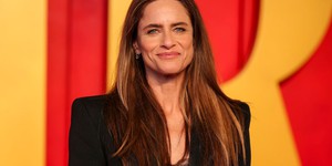 Аманда Піт приєднується до зіркового складу нового драматичного серіалу "Ваші Друзі та Сусіди" від Apple TV+