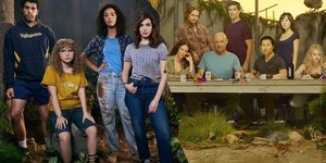 В дикій природі офіційно розпочалися зйомки третього сезону серіалу "Yellowjackets"