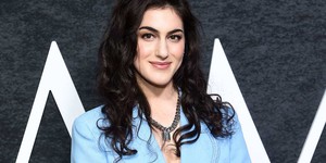 Зірка серіалів "Ваша честь" і "Єллоустоун", Ліллі Кей, приєдналася до Оуена Вілсона в комедійному телешоу від Apple TV+