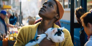 Лупіта Ніонго зізналася, що завжди боялася котів, але інопланетне вторгнення змусило її переглянути своє ставлення