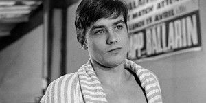 Франція втратила легенду кіно: Культовий актор Ален Делон помер у віці 88 років