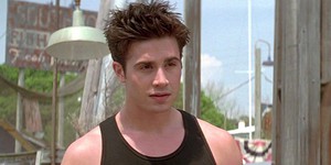 Фредді Принц-молодший офіційно приєднався до сиквелу культового горору "Я знаю, що ви скоїли минулого літа"