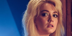 Зірка серіалу "Американська історія жаху", Біллі Лурд, приєднується до акторського складу комедії "Цей друг"