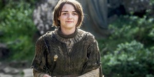 Автор "Гри престолів", Джордж Р. Р. Мартін, натякає на новий секретний проєкт із Мейзі Вільямс