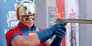 Джеймс Ганн прощається з командою "Миротворця" після завершення роботи над 2 сезоном