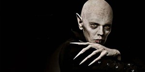 Білл Скарсґорд завершив свою горор-епоху після останньої ролі у вампірській стрічці "Носферату"